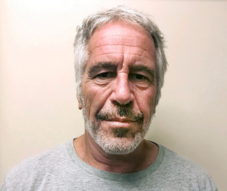 [玛丽]超过 170 名与杰弗里·爱泼斯坦 (Jeffrey Epstein) 有联系的人可能会在法庭文件中被提及，这些文件将在法庭文件中公开