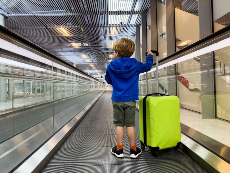 [涡流]精神航空在假期高峰期间让6岁的孩子独自乘坐错误的飞机：我的孙子在哪里