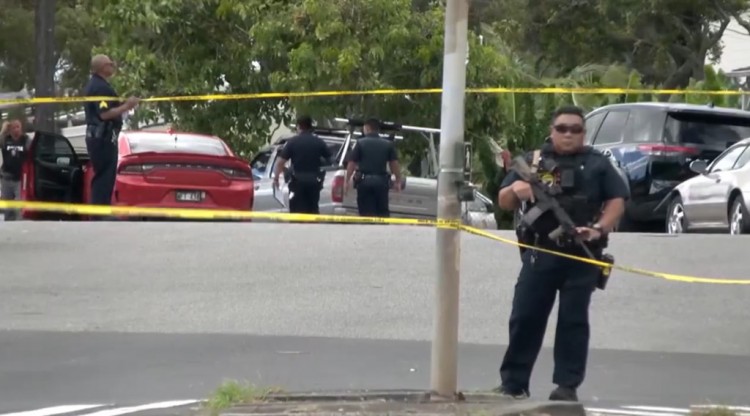 夏威夷一名枪杀前女友的男子在长达数小时的搜捕后被警方击毙