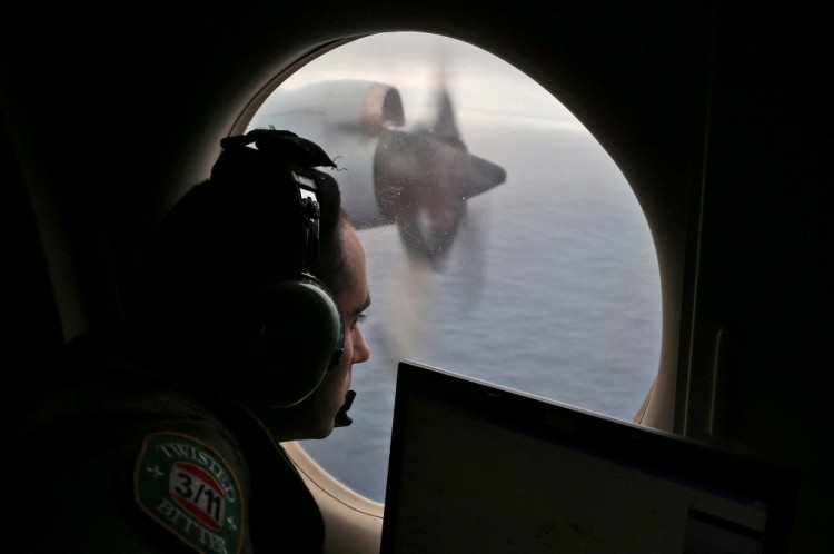 渔夫意外发现马航MH370的机翼可能会重新引发对失踪人员的搜寻