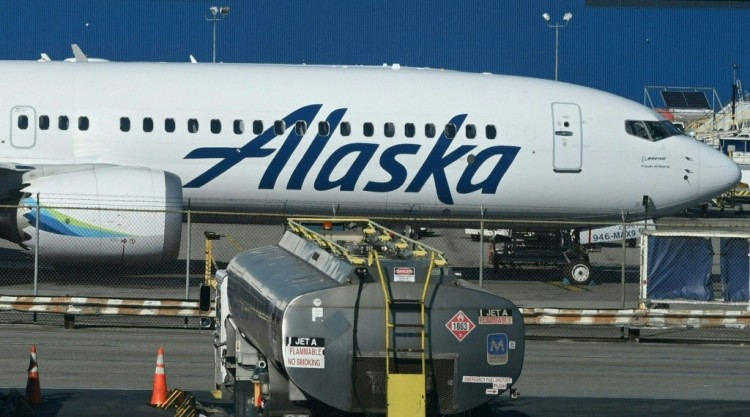 [丽莎]空中井喷后，阿拉斯加航空取消了截至周六的波音 737 MAX 9 航班