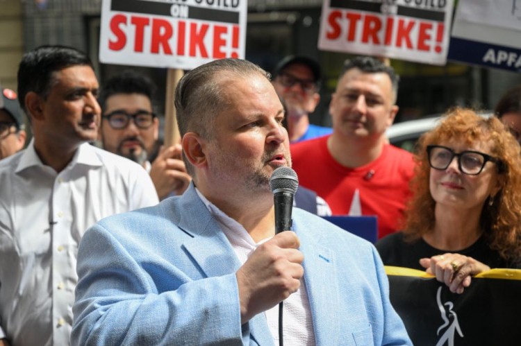 MTA最大工会主席承诺就纽约市15美元拥堵费进行大规模对抗不