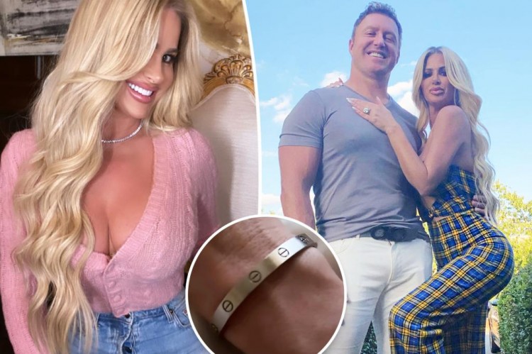 KIMZOLCIAK和KROYBIERMANN在离婚期间被勒令支付5000美元聘请父母健康评估员